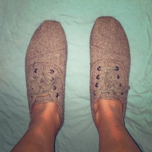 Lace Up TOMs
